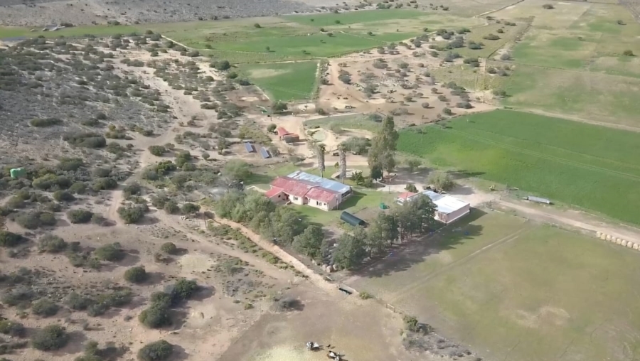 5 Bedroom Property for Sale in Ladismith Rural Western Cape